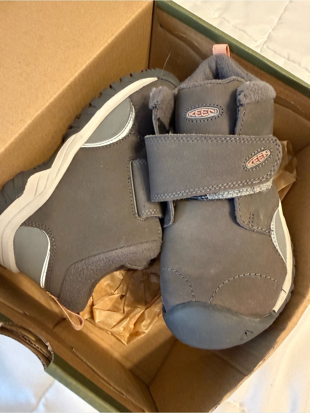 KEEN Kids Gray Velcro Winter Boots